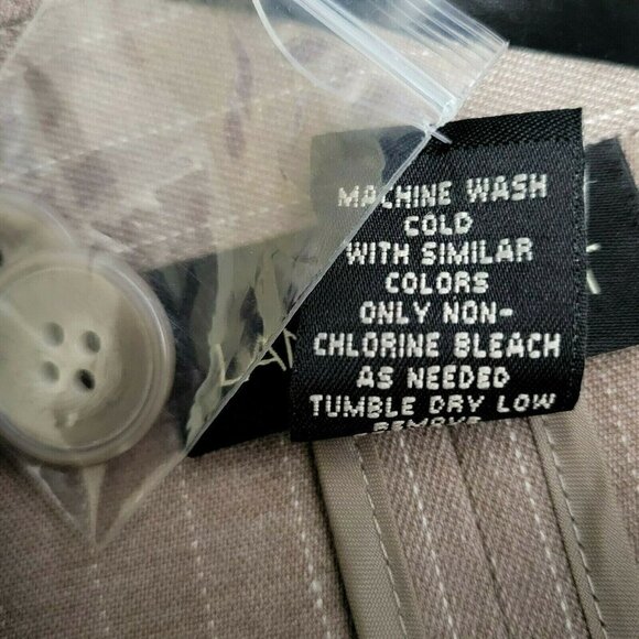 Lane Bryant Blazer Size 18 Beige Pinstripe 3 Button Closure Pockets New - Picture 7 of 7